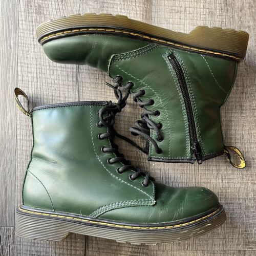 Dr Martens Boots Womens 5 Green 1460 Doc Combat 8 eye Lace Up Smooth Casual