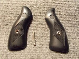 Custom Grips for Ruger Security Six, Speed Six Black (Round Butt)
