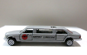 1997 Road Champs Deluxe Series Gray Airport Limousine