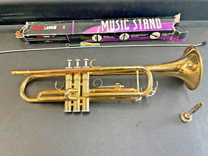 Yamaha YTR-2335 Trumpet with Case and Stand Musical Brass Horn  Instrument