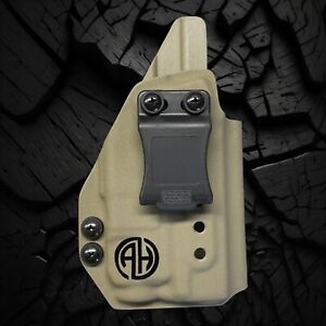 IWB Holster For P80 PF940C With Streamlight TLR-7/A Glock 19 Size.