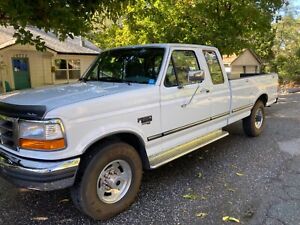 1996 Ford F-250 XLT w/ Roll-A-Long Package