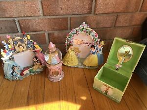 Walt Disney Princess 2 Picture frames/Tinkerbell Wind Up Music Box/Princess Snow
