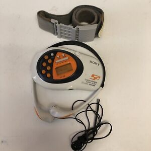 Sony Walkman SRF-M80V AM/FM Radio/Weather Radio Arm Band Strap Headphones
