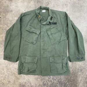 Vintage 1960s US Army Vietnam War Jungle Jacket OG 107 Rip Stop Small Short