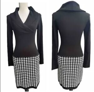 NWOT Venus Knit Sweater Dress Black White Long Sleeve Above Knee V-neck XS/2/4