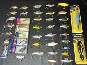 New ListingHuge rattle trap fishing lures lot 42 Total With Awesome Tackle Box Extra Hooks