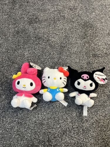Hello Kitty and Friends Kuromi And My Melody Stuffed Plush Doll 8