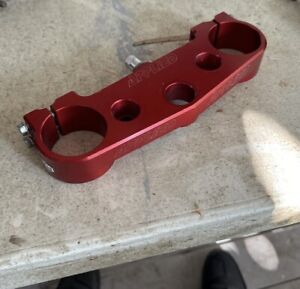 00 - 03 Cr250 CRF450 Applied Triple Tree Top Clamp
