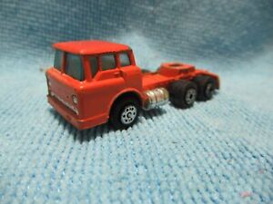 Vintage Yatming Ford C600 Cabover Semi Truck Tractor Red Die Cast (11-6)