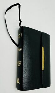 Holy Bible NKJV leather snap front pocket bible Thomas Nelson red letter