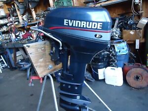EVINRUDE 9.9HP OUTBOARD ENGINE MINT CONDITION ONLY 20HRS