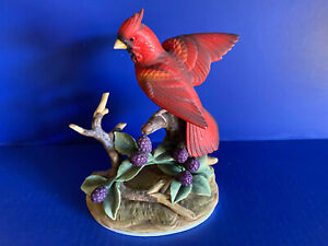 Andrea Sadek RED CARDINAL Bird Porcelain Statue Sculpture 8 1/4