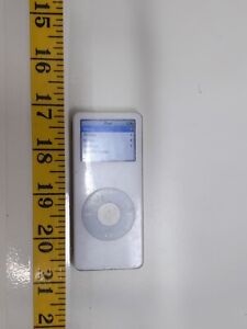 Apple iPod Nano 1st Gen 1GB Model A1137 White