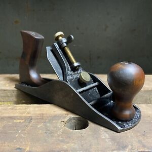 Antique Shelton No. 04 Hand Plane For Woodworking And Carpentry