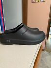 OOFOS CLOGS MENS SIZE 10 WOMENS SIZE 12
