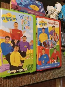 2x VHS The Wiggles - Wiggly Playtime 2001 Green Clamshell Case & WIGGLE TIME RED