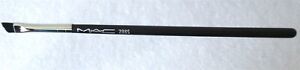 MAC EYEBROW SMALL ANGLED BROW DEFINER MAKEUP BRUSH 208S NEW 100% AUTHENTIC !