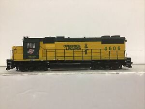 HO Athearn RTR Operation Lifesaver GP38-2 Locomotive # 4606 With Sound and DCC