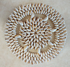 SEASHELL TRIVET 8 INCH ROUND HOT PLATE EXCELLENT ITEM