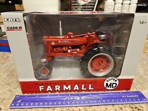 ERTL 1 /16 Farmall Super MD DIESEL Wide Front Very RARE TRACTOR  SUPER MD. LOOK