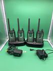 Set Of 4 Radio Shack 21-1936 GMRS/FRS Radios with Batteries And 2 Charger Bases