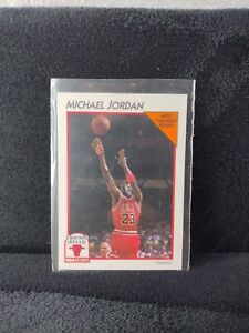 1991-92 NBA Hoops Michael Jordan MVP # 5 Chicago Bulls 6th Year NM