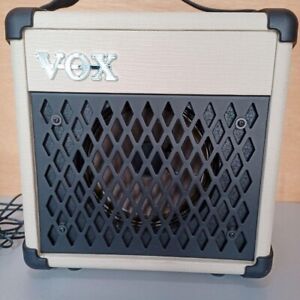 VOX MINI5-RM RHYTHM Guitar Amplifier White w/AC Adapter From Japan