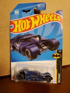 Hot Wheels 2022 #7/250 Treasure Hunt Batman #1/5 The Dark Knight Batmobile