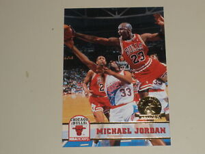 New Listing1993-94 NBA Hoops 5th Anniversary Gold #28 Michael Jordan