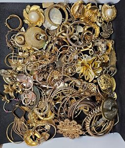 Lot of jewelry for arts and crafts