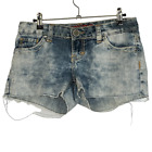 New ListingBONGO Size 5 Girls Shorts Angel Wing Pockets Bleached & Distressed Used