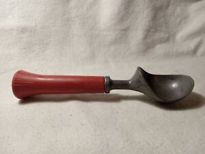 Vintage Ice Cream Scoop Red Handle Cast Aluminum Plastic Bonny Prod. Co. (1014)