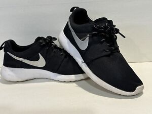 Women’s Nike Black Running Shoes Size 6