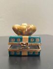 New ListingVintage Peint Main Limoges Green With Gold Bow Hinged Trinket Box. Excellent