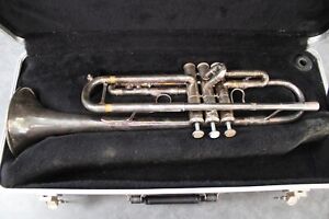 Trumpet Jerome Callet Soloist w/case no reserve