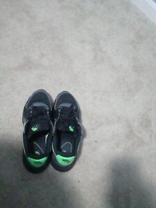 Nike Air Max 90 Green and Black Shoes