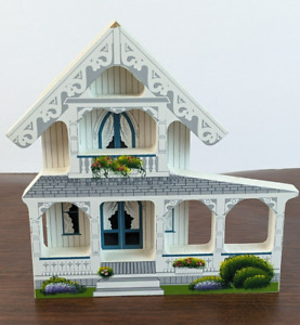 1995 Sheila's Collectible Wooden 3-D Houses White Cottage Oak Bluffs MA