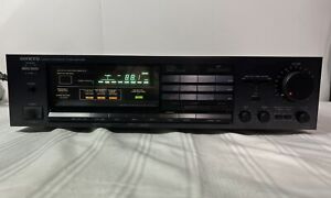 Onkyo TX-82 Vintage FM Stereo AM AV Receiver Amplifier Tested Works Great