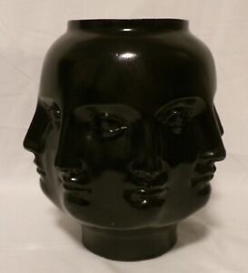 TMS 2005 BLACK Perpetual Faces Vase