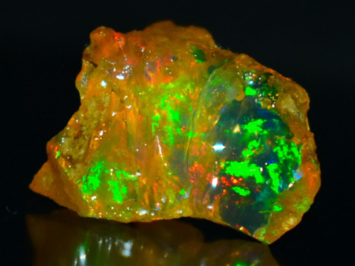 13.85 Natural Opal Rough AAA Quality Ethiopian Welo Fire Opal Raw Gemstone