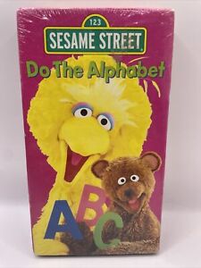 Sesame Street Do The Alphabet (1996) VHS tape, Big Bird, Billy Joel NEW SEALED