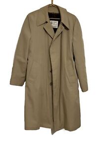 Vintage Woman’s London Fog Soft Lined Trench Coat Size 42L - 18/20