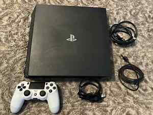 New ListingPlaystation 4 PS4 Pro 9.00 Firmware Jailbreak Ready with 1tb SSD Great Condition