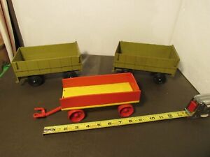 Vintage Ideal Plastic Green Plastic Army Wagons 4871-M-8/Marx Wagon Lot