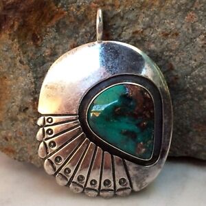 OLD PAWN NATIVE AMERICAN NAVAJO STERLING RICH GREEN BISBEE TURQUOISE PENDANT WOW