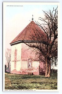 Postcard Old Powder Horn Williamsburg VA Unposted