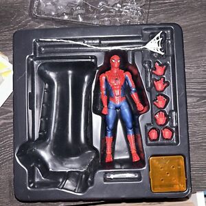 revoltech spiderman 3