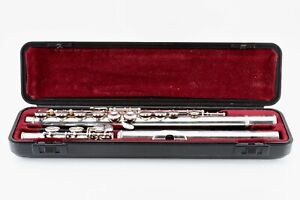 YAMAHA YFL-221 S II  Flute YFL211SII  Made in Japan A2122375