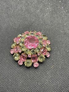 Vintage unsigned schreiner dome pink green rhinestone brooch
